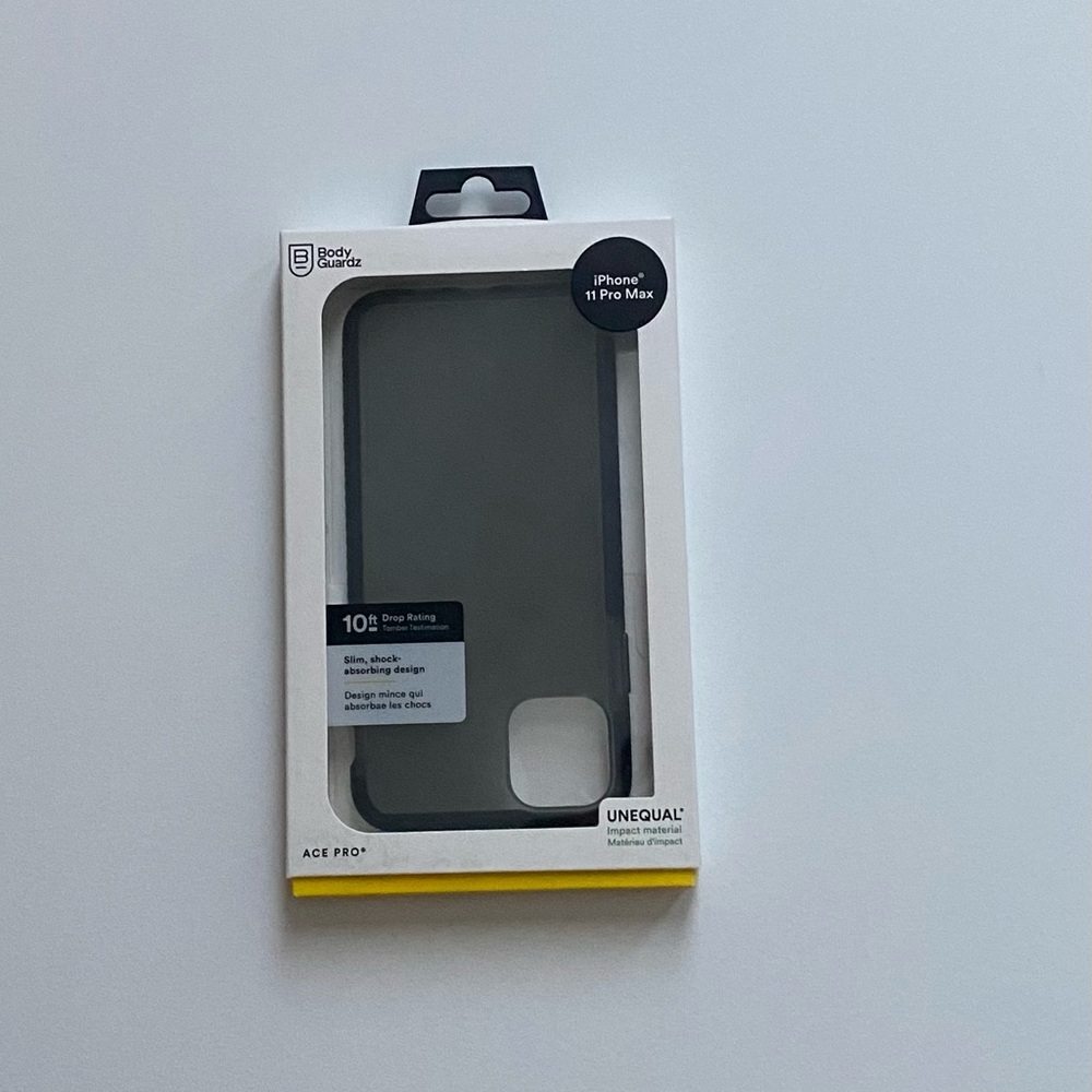 Bodyguardz iPhone 11 Pro Max Case Cover *NWT*